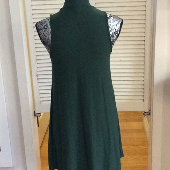 Top Shop US 4 deep green shift dress. Flowy. - Picture 2 of 4